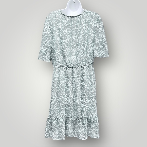 Kirundo Sage/White Midi V-Neck Dress - Picture 2 of 16